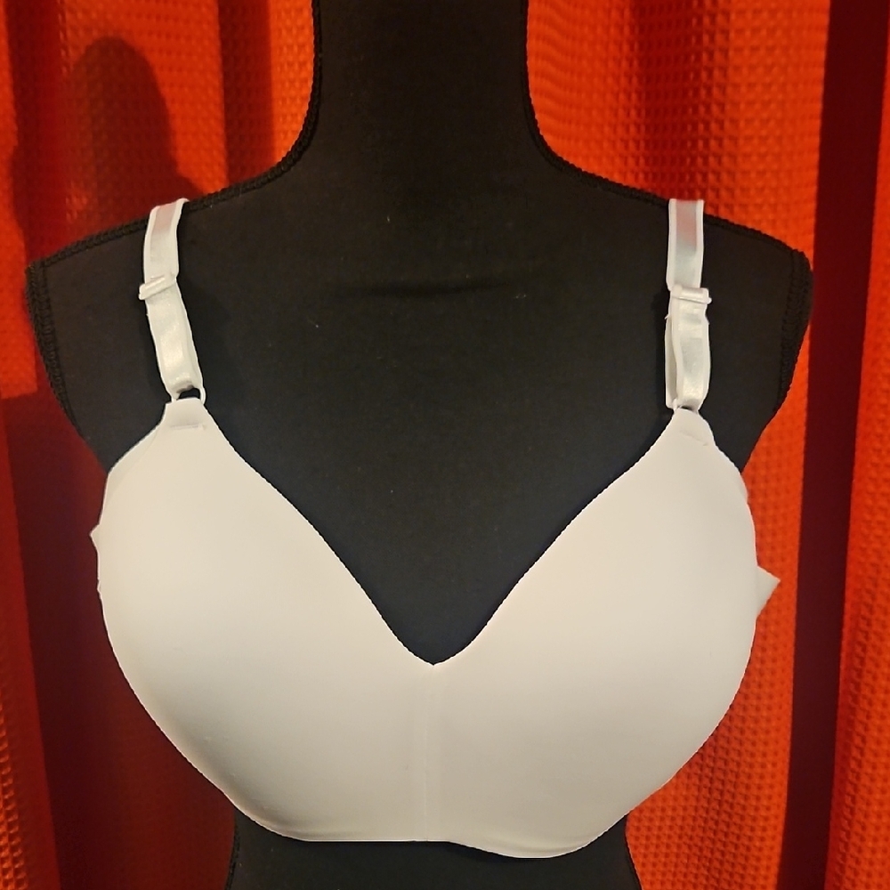 Warner's Classic White Bra